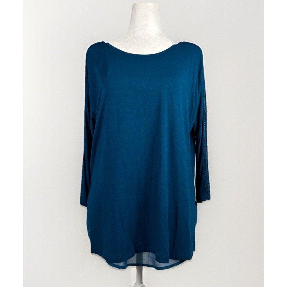 Women’s New York Company Top Size Small Blue 3/4 Sleeve Cutout Arms